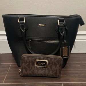 ❄️Bundled❄️ Michael Kors Wallet & ALDO handbag